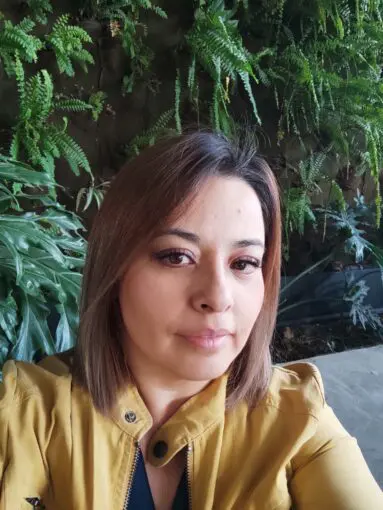 young woman with brown hair