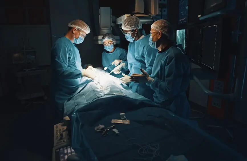 surgeons operating in dark in Ukraine